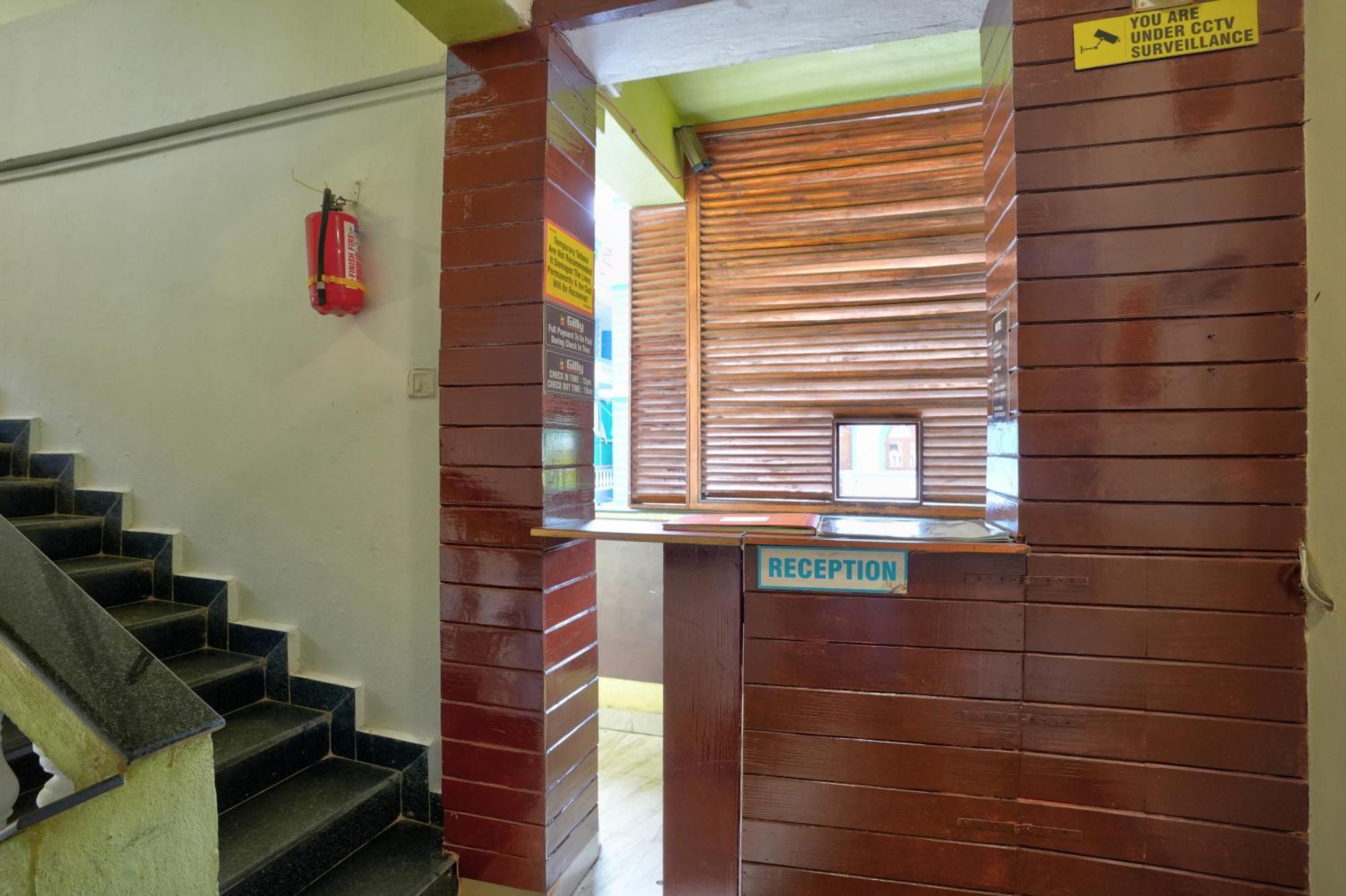 Hotel Salty Waves Бага Экстерьер фото